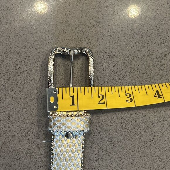 Motion East Vintage Silver Gold Metallic Fashion
Belt, Size M - Picture 11 of 12